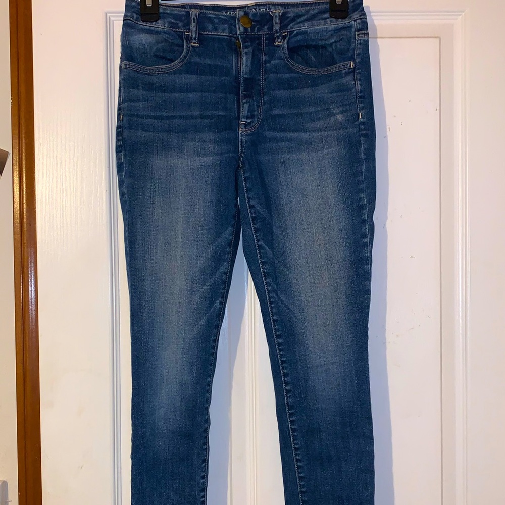 these jeans are from american eagle and size 6